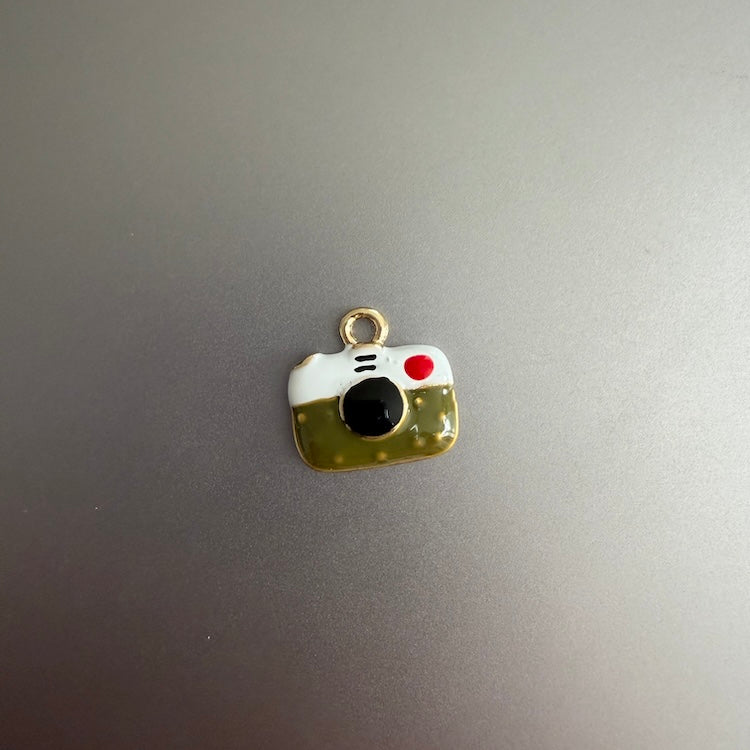Style Camera Charm GREEN - JAPAN (SURPRISE)