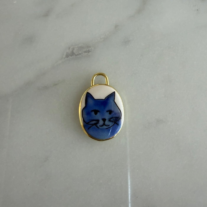 Blue White Cat Charm (SURPRISE)
