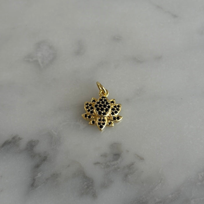 Black Crystal Lotus Charm (SURPRISE)