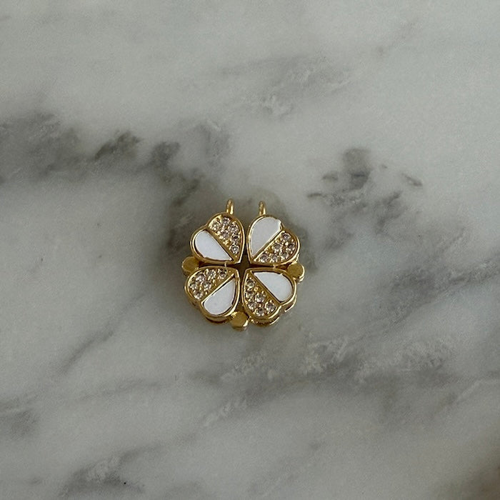 Interactive Opening Clover Charm (SURPRISE)