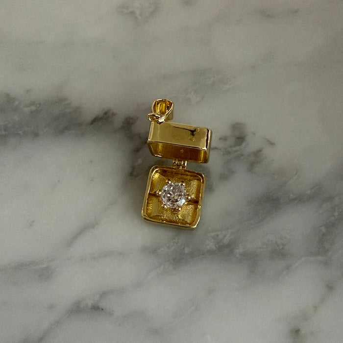 Interactive Ring Box Charm (SURPRISE)