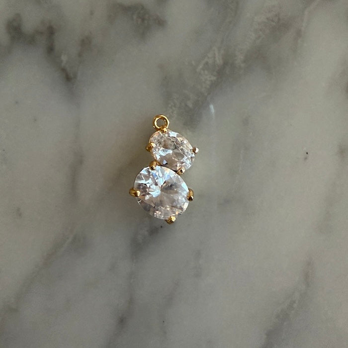 Clear Oval Crystal Charm Pendant (SURPRISE)