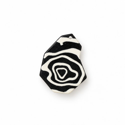 Acrylic Waves Black + White Artsy Charm