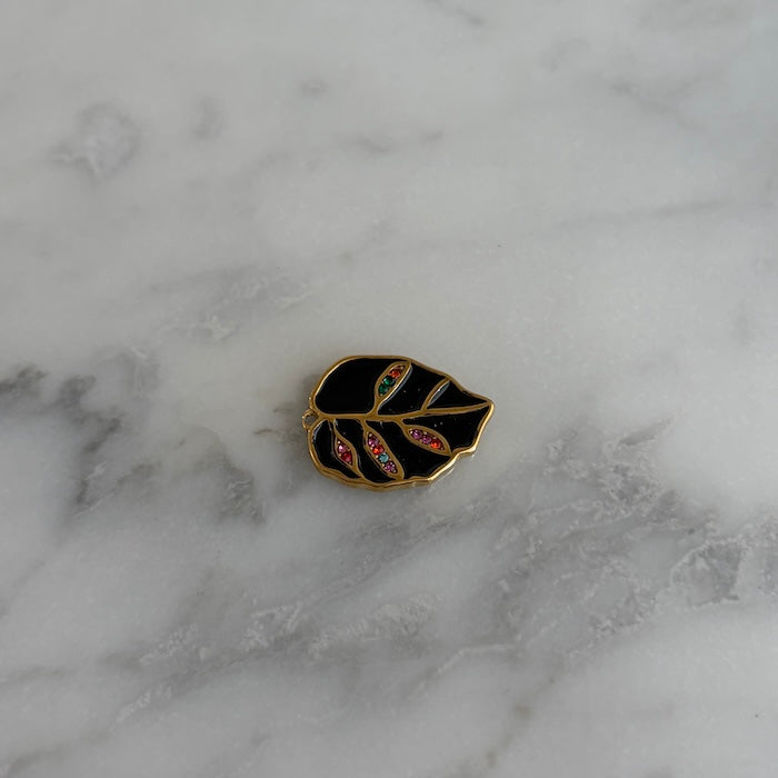Black Color Crystal Leaf Charm (SURPRISE)
