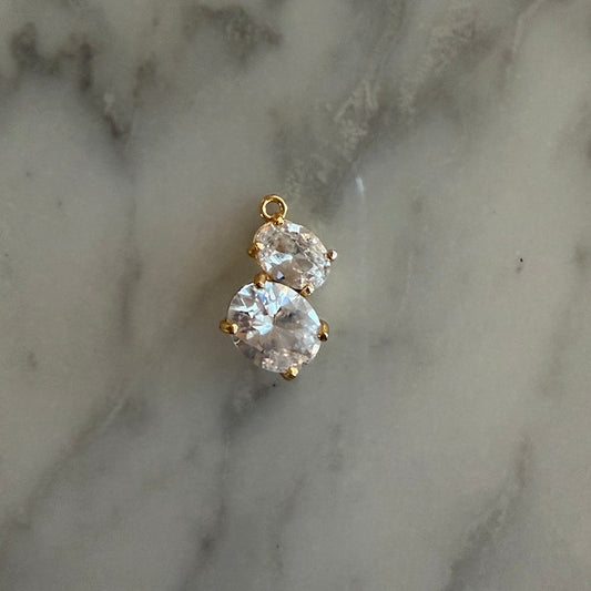 Clear Oval Crystal Charm Pendant (SURPRISE)