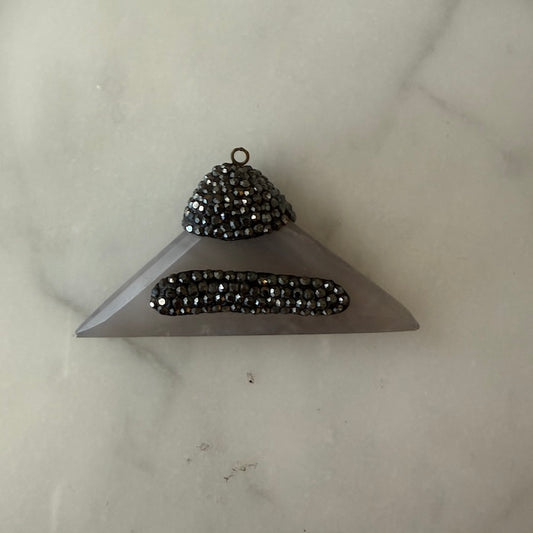 Large Pyramid Magic Charm-TURKEY (SURPRISE)